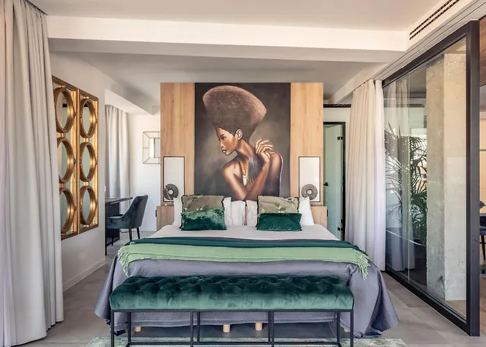 Luxury Alhambra Penthouse Collection *